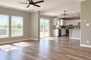 2833 Highland Rd, Springtown, TX 76082 - Photo 2