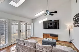 15642 Overmead Cir, Dallas, TX 75248 - Photo 12