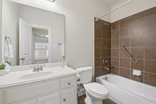 7036 Miramar, Grand Prairie, TX 75054 - Photo 18