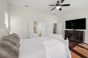 7036 Miramar, Grand Prairie, TX 75054 - Photo 14