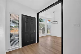 4052 St Christopher Ln, Dallas, TX 75287 - Photo 4