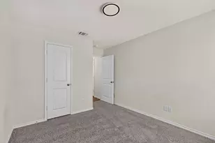 11129 Pond View Ct, Providence Village, TX 76227 - Photo 28
