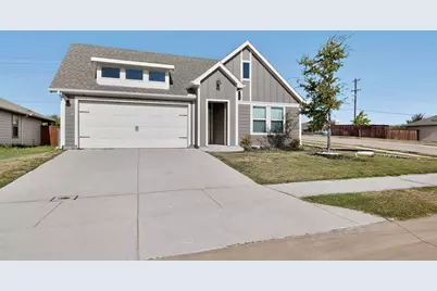 11129 Pond View Court, Providence Village, TX 76227 - Photo 10