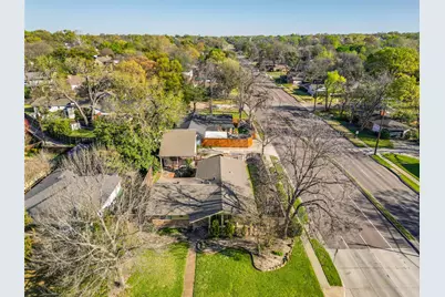 9759 Shoreview Road, Dallas, TX 75238 - Photo 14