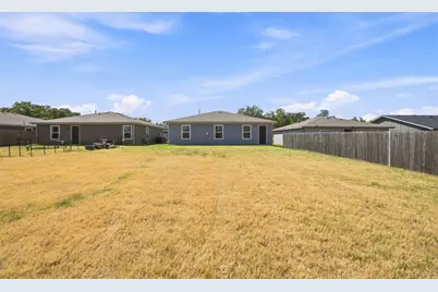 413 E Hull Street, Denison, TX 75020 - Photo 22