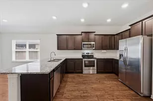 228 Garden Grove Dr, Waxahachie, TX 75165 - Photo 10