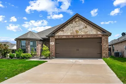 228 Garden Grove Drive, Waxahachie, TX 75165 - Photo 1
