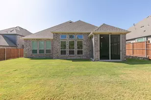 10129 La Frontera Dr, Fort Worth, TX 76179 - Photo 32