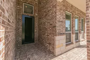 10129 La Frontera Dr, Fort Worth, TX 76179 - Photo 4