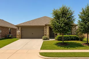 2327 San Marcos Dr, Forney, TX 75126 - Photo 2
