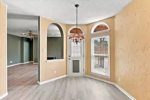 8302 Brentwood St, Rowlett, TX 75088 - Photo 14