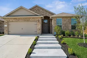 765 Beebrush Dr, Fort Worth, TX 76131 - Photo 2