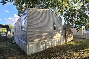 4801 Goldfield, San Antonio, TX 78218 - Photo 6