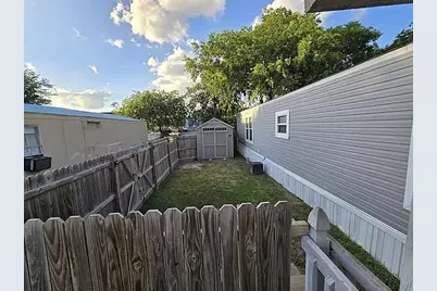 4801 Goldfield #37, San Antonio, TX 78218 - Photo 4