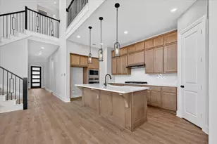 2106 Waters Edge St, Forney, TX 75126 - Photo 2