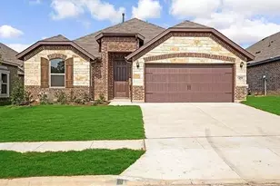 423 Cooper St, Argyle, TX 76226 - Photo 1