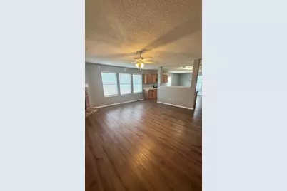 3040 Clemente Drive, Grand Prairie, TX 75052 - Photo 2