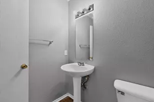 3040 Clemente Dr, Grand Prairie, TX 75052 - Photo 34