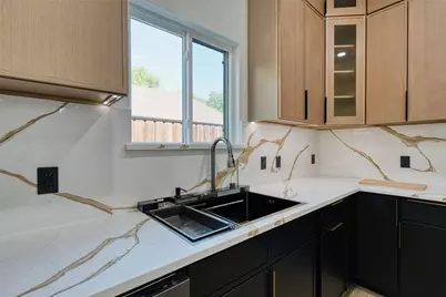 4917 Melodylane Street, Fort Worth, TX 76137 - Photo 10