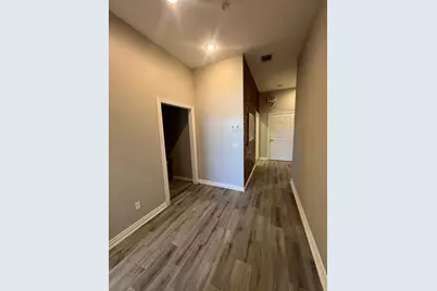 5228 Village Creek Drive #100, Plano, TX 75093 - Photo 10