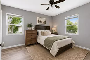 1106 E Strong Pkwy, Grand Prairie, TX 75050 - Photo 12