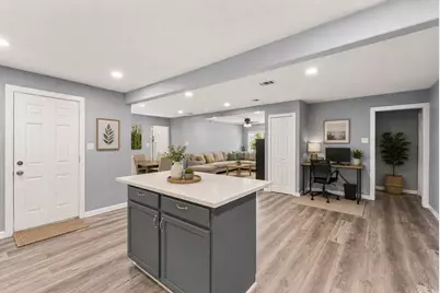 1106 E Strong Parkway, Grand Prairie, TX 75050 - Photo 6