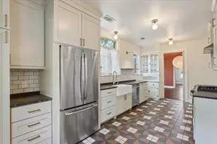 2122 Colcord Ave, Waco, TX 76707 - Photo 14