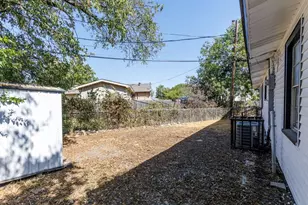2347 Village Way, Dallas, TX 75216 - Photo 18