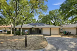 7632 Beckwood Dr, Fort Worth, TX 76112 - Photo 1