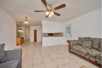 512 E Mission Street, Crowley, TX 76036 - Photo 14