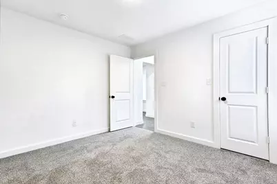 319 E Hull Street, Denison, TX 75021 - Photo 10