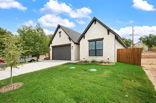 605 Mustang Trail, Granbury, TX 76049 - Photo 24