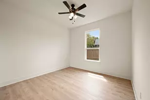 605 Mustang Trail, Granbury, TX 76049 - Photo 18