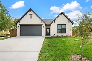 605 Mustang Trail, Granbury, TX 76049 - Photo 22