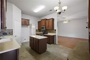 1701 Manten Blvd, Denton, TX 76208 - Photo 12