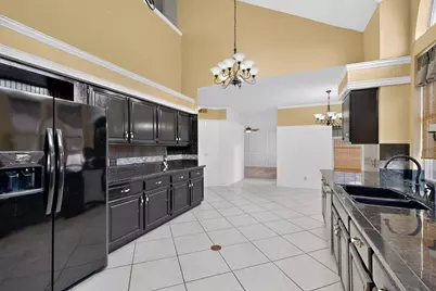 542 Clayton Street, Grand Prairie, TX 75052 - Photo 14