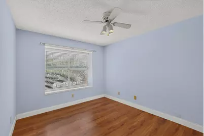 542 Clayton Street, Grand Prairie, TX 75052 - Photo 22