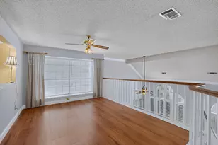 542 Clayton St, Grand Prairie, TX 75052 - Photo 30