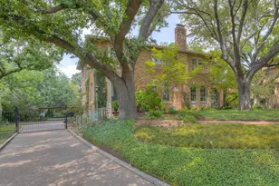 2401 Stadium Dr, Fort Worth, TX 76109 - Photo 40
