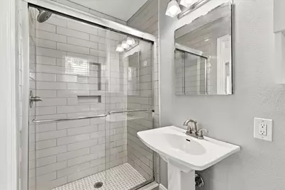 8805 Westfield Drive, Dallas, TX 75243 - Photo 20