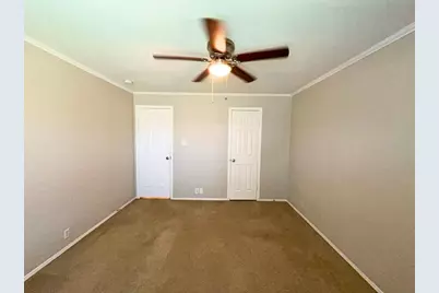 2511 Kavasar Drive, Dallas, TX 75241 - Photo 10