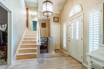 3209 Woodford Drive, Arlington, TX 76013 - Photo 2