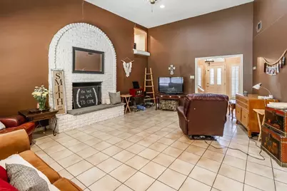 3209 Woodford Drive, Arlington, TX 76013 - Photo 4