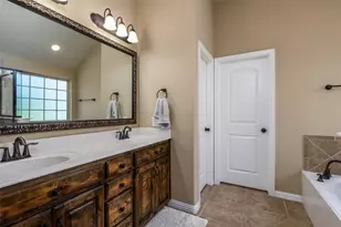 3513 Bans Crown Blvd, Lewisville, TX 75056 - Photo 18