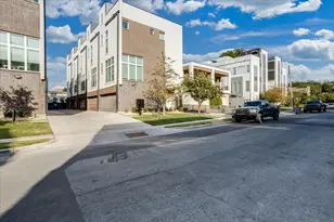 2038 N Prairie Ave, Dallas, TX 75204 - Photo 1