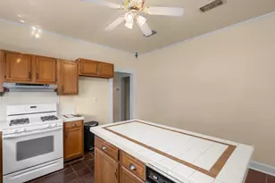 206 E Josephine St, Weatherford, TX 76086 - Photo 12