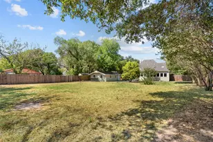 206 E Josephine St, Weatherford, TX 76086 - Photo 34