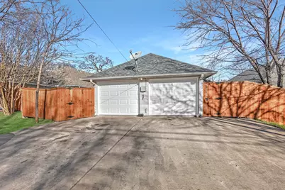 914 W Houston Street, Sherman, TX 75092 - Photo 20