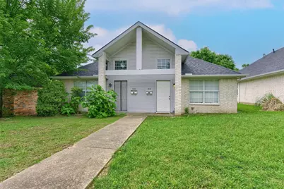 914 W Houston Street, Sherman, TX 75092 - Photo 1