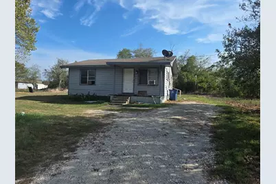 1218 E Milam Street, Mexia, TX 76667 - Photo 2